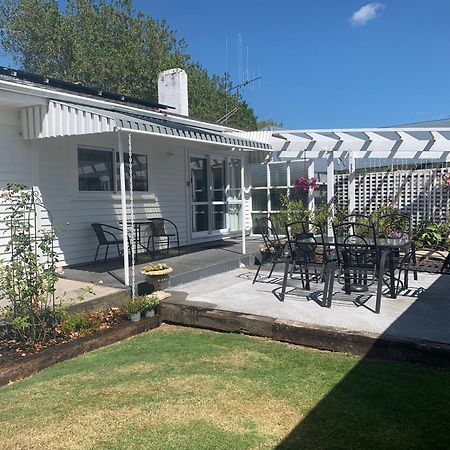 Cambridge Cottage - Self Catering Holiday House エクステリア 写真