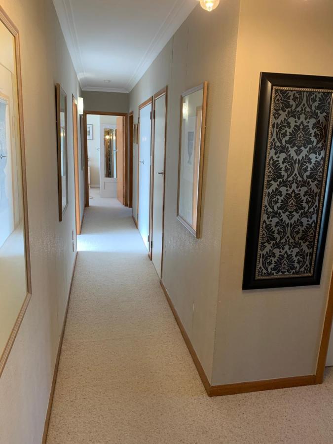 Cambridge Cottage - Self Catering Holiday House エクステリア 写真